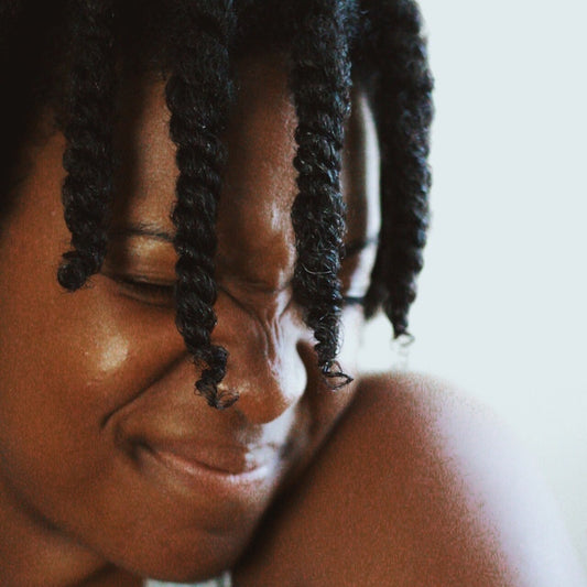 Stop Hair Loss: How to Prevent Hair Thinning and Promote Hair Growth